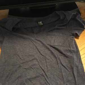 Navy blue vneck pocket T-shirt